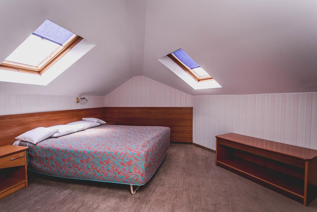 Hotel Twins Warsaw Exterior photo